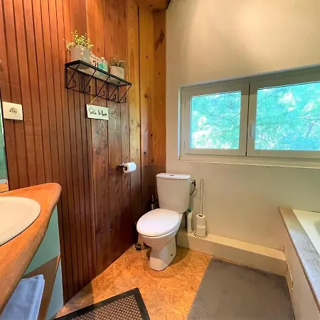 Logement A Dans Un Ecrin De Verdure